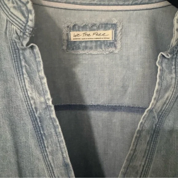 Free People We The Free Jude Denim Pullover Indigo Size Medium - Picture 3 of 11